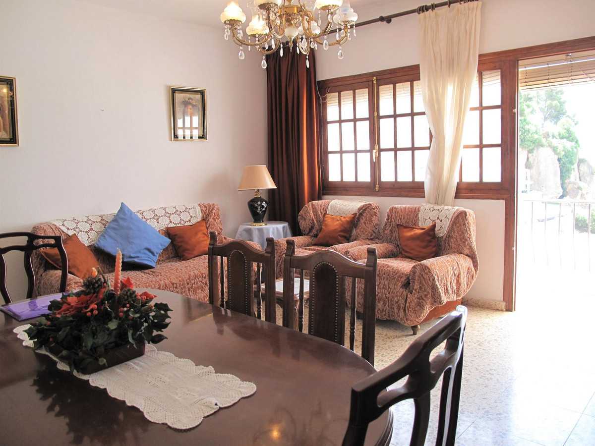 Квартира в Альхаурін-ель-Гранде, Андалусія 10850366