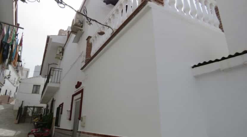 rumah dalam Sayalonga, Andalusia 10850378