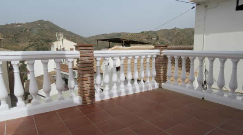 بيت في Sayalonga, Andalusia 10850378