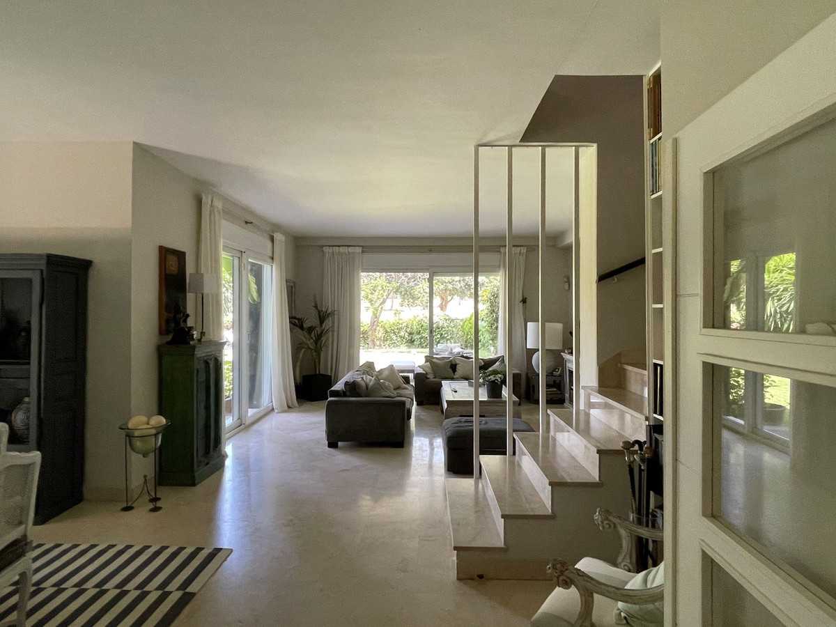 House in Marbella, Andalucía 10851190