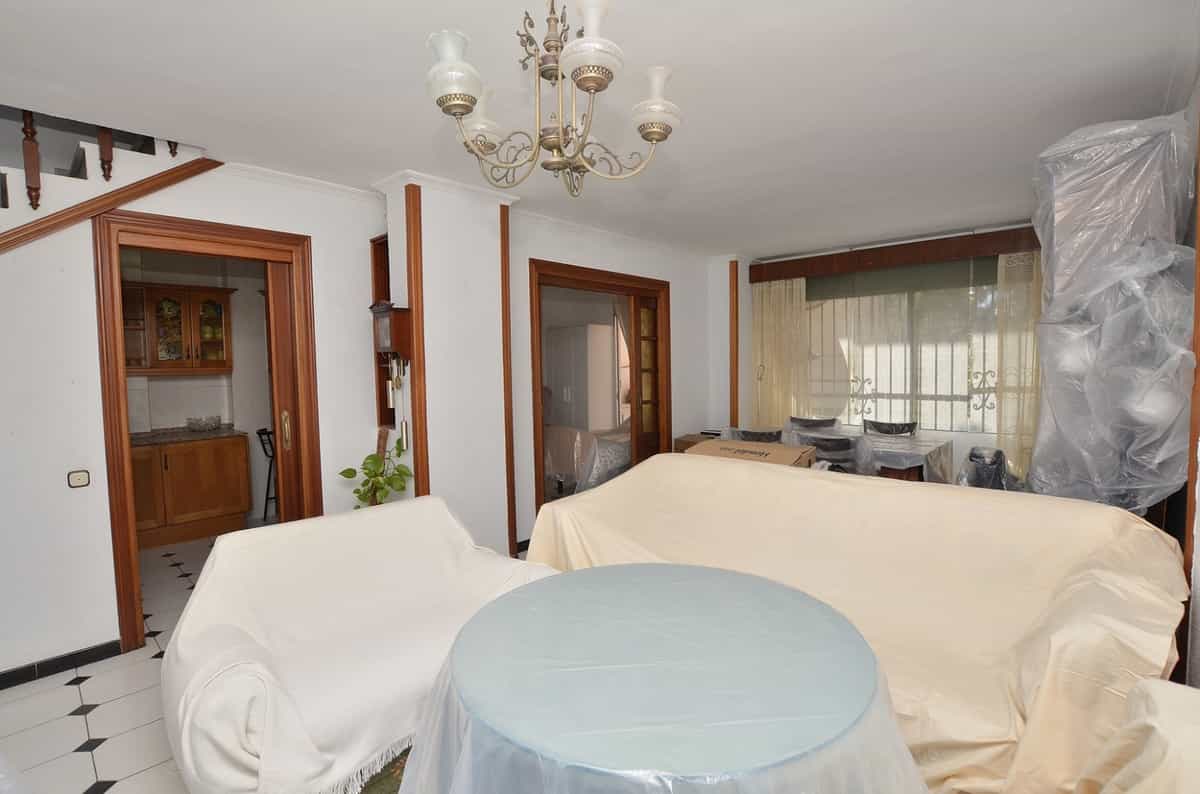 公寓 在 Benalmádena, Andalucía 10852025