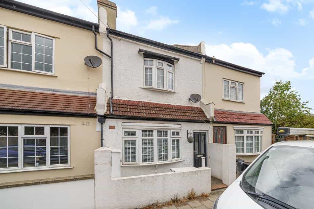 House in Elmers End, Bromley 10852298