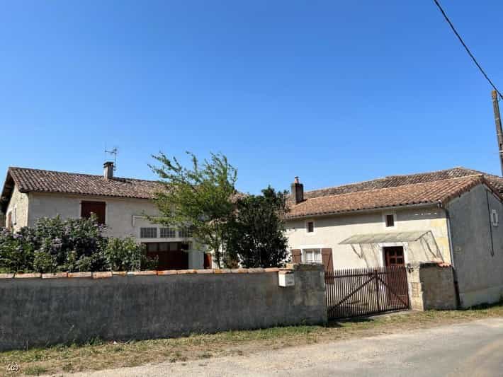 casa no Sauzé-Vaussais, Nouvelle-Aquitaine 10852460