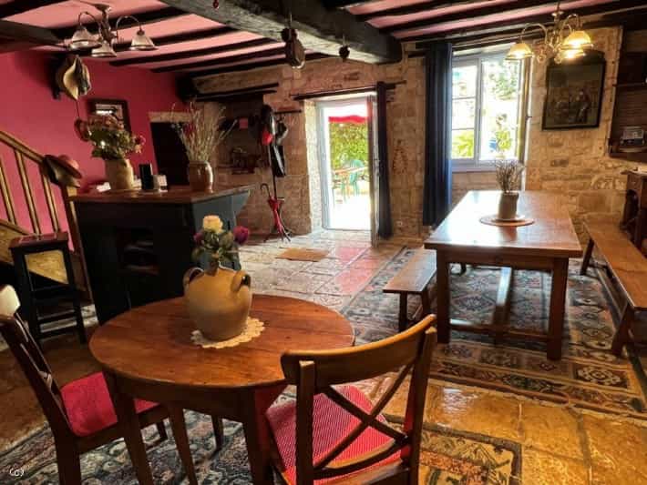 House in Mansle, Nouvelle-Aquitaine 10852578