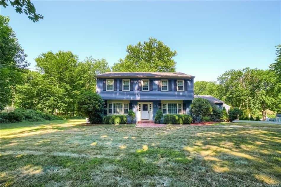 House in Woodbridge, Connecticut 10852581