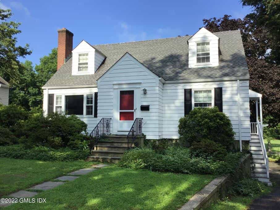 House in Mianus, Connecticut 10852663