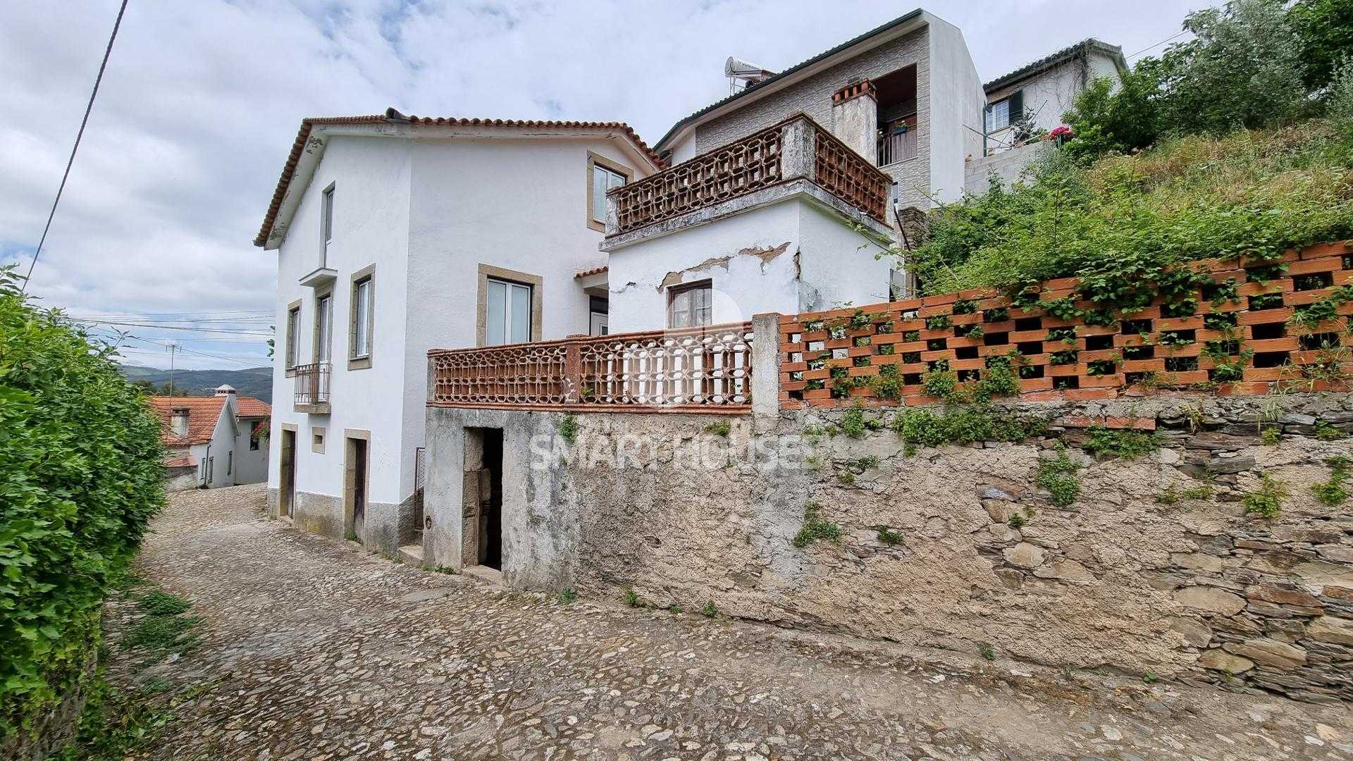 rumah dalam Rossio ao Sul do Tejo, Santarem 10852901