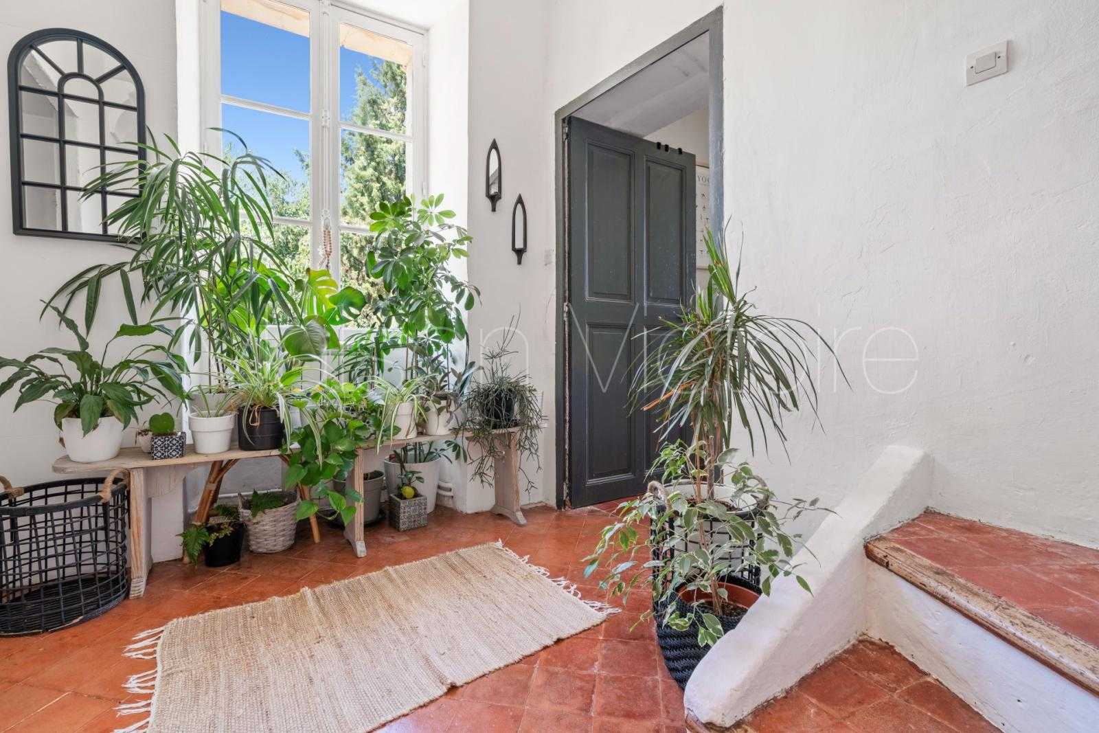 rumah dalam Mazan, Provence-Alpes-Côte d'Azur 10853093
