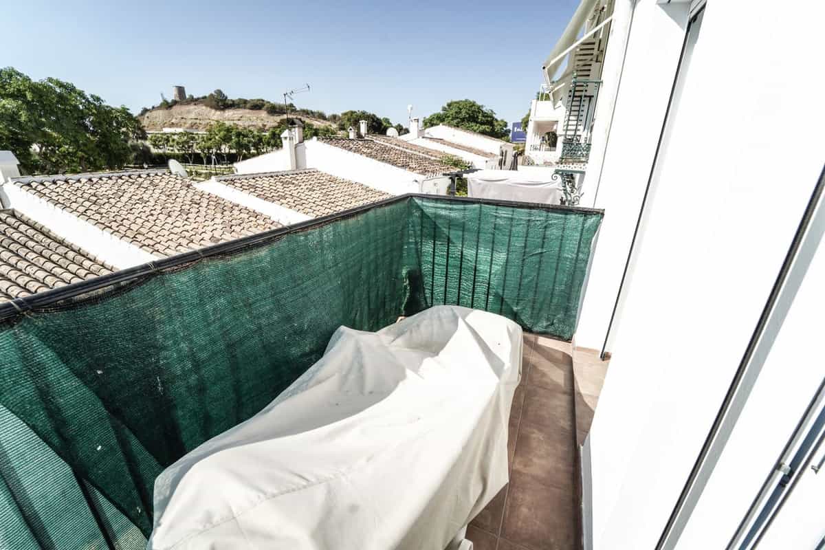 मकान में Fuengirola, Andalucía 10853286