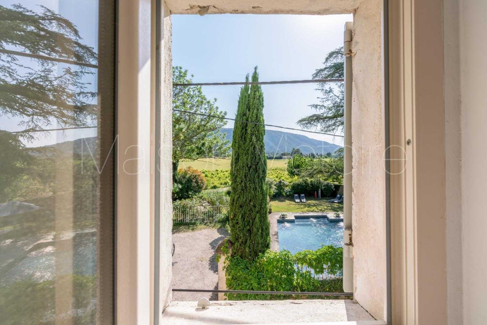 Huis in Oppède, Provence-Alpes-Côte d'Azur 10853297