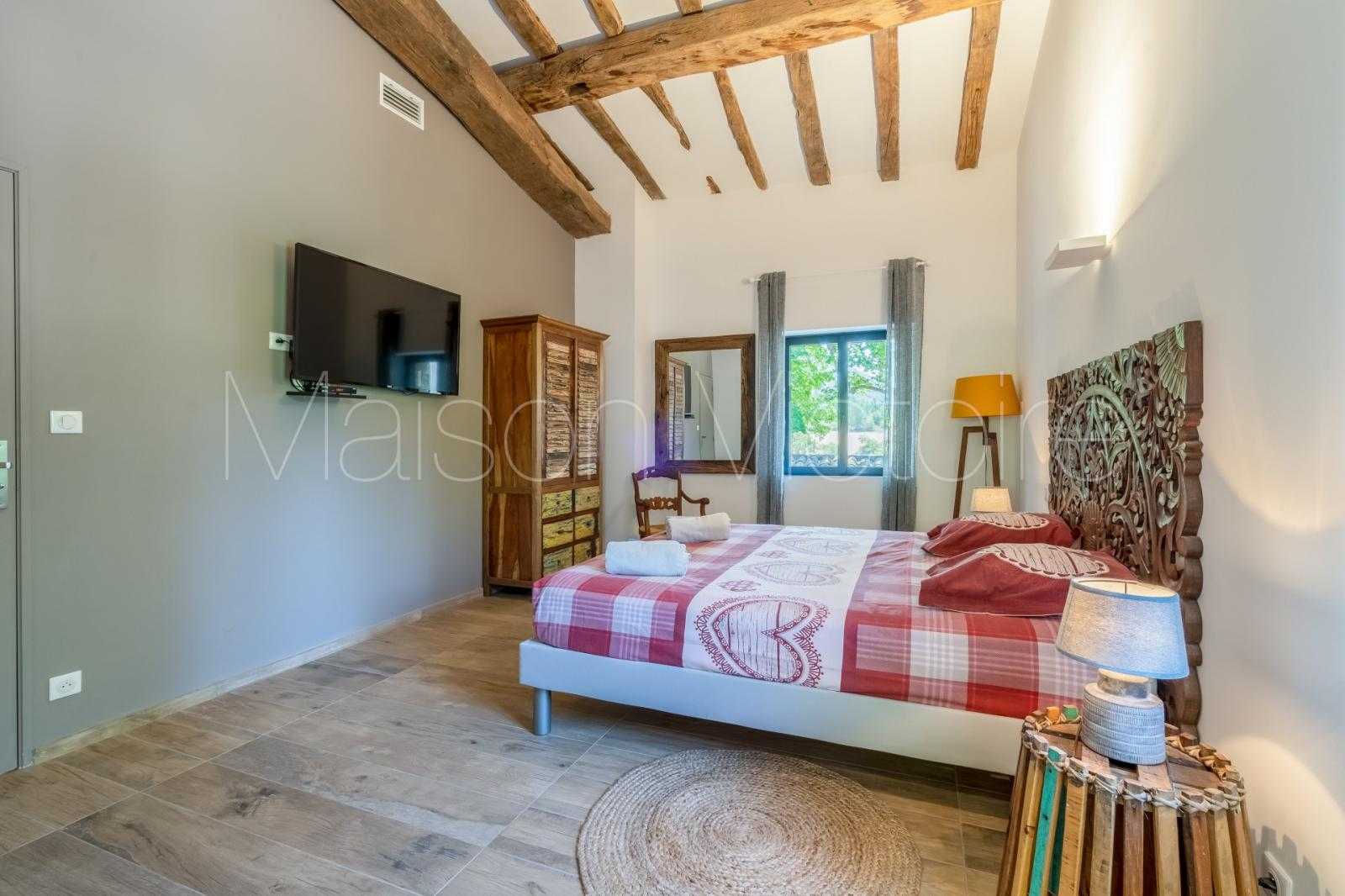 House in Sault, Provence-Alpes-Côte d'Azur 10853313
