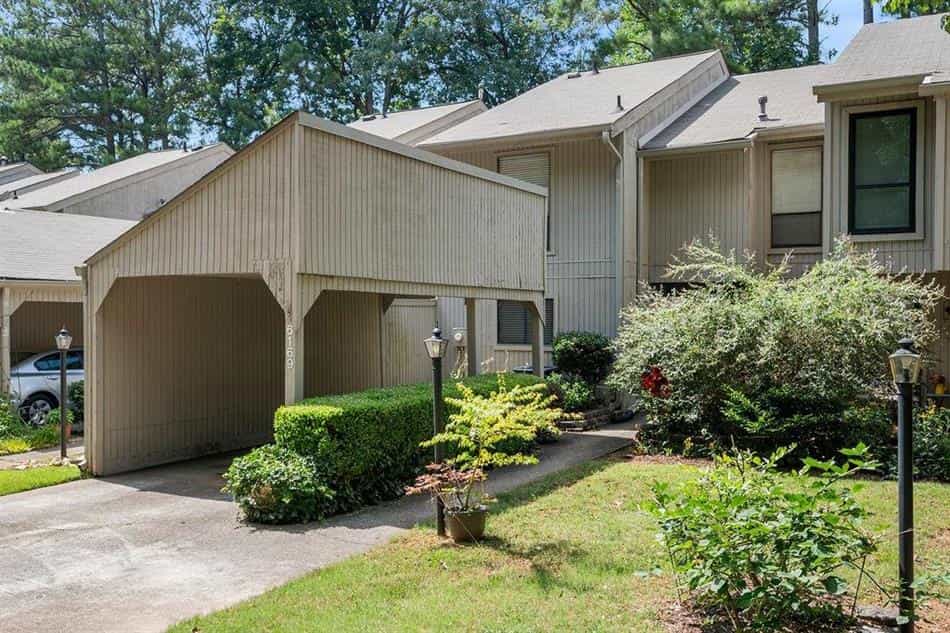 House in Peachtree Corners, Georgia 10853328