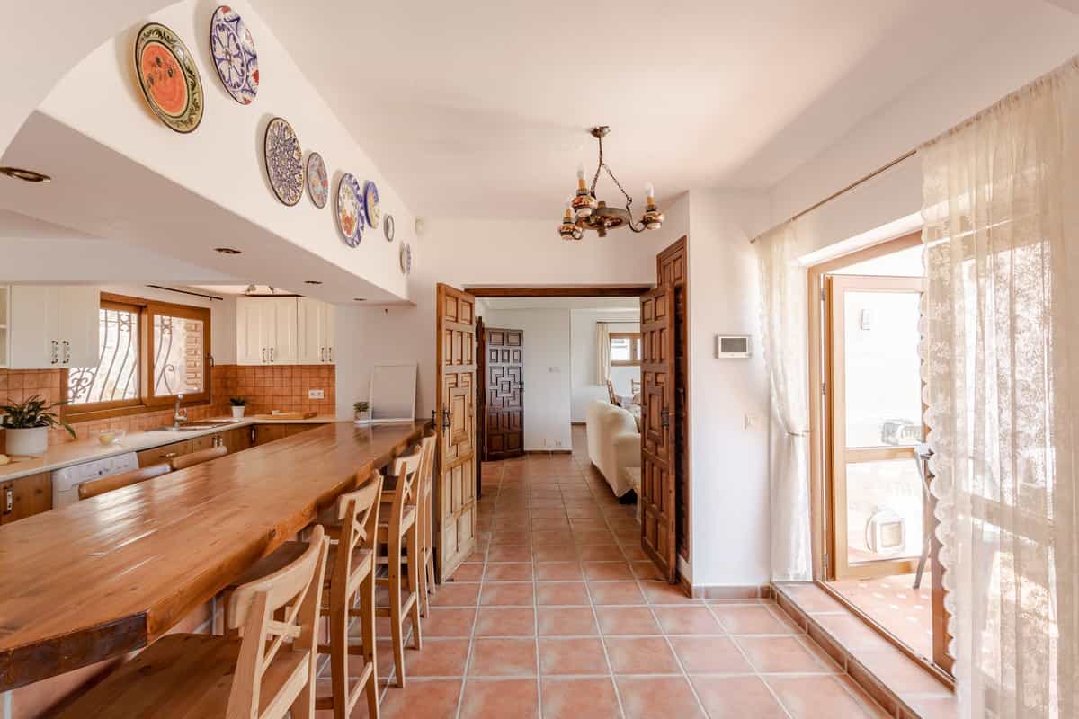 Dom w Torremolinos, Andaluzja 10853444