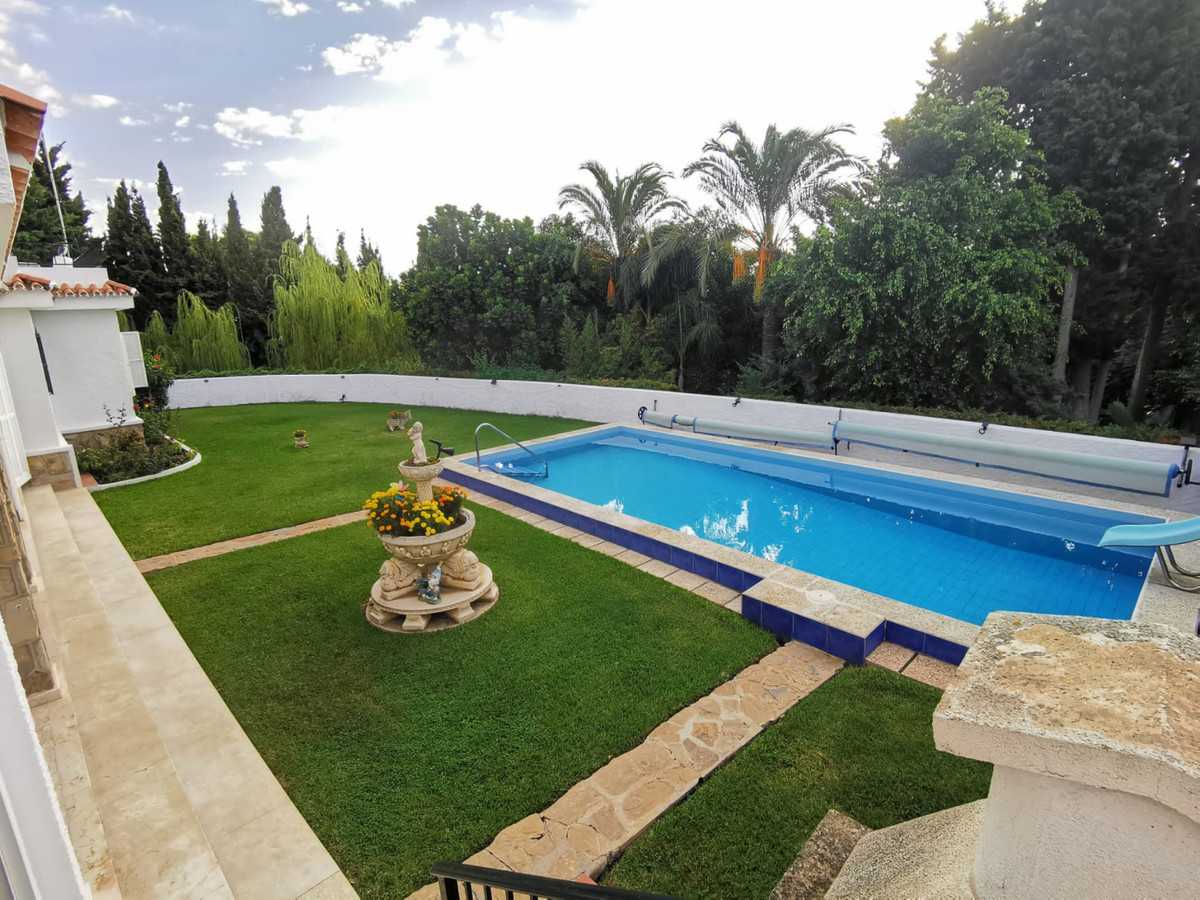 House in Arroyo de la Miel, Andalusia 10853890