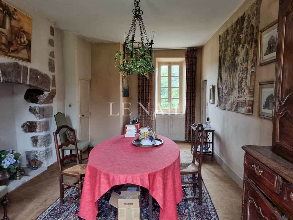 casa en Vierzon, Centre-Val de Loire 10854075