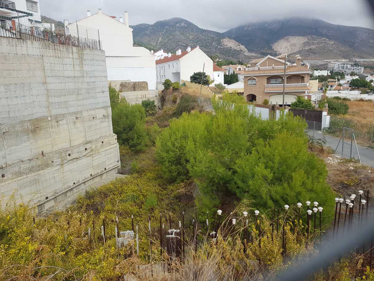 土地 在 Benalmádena, Andalucía 10854154