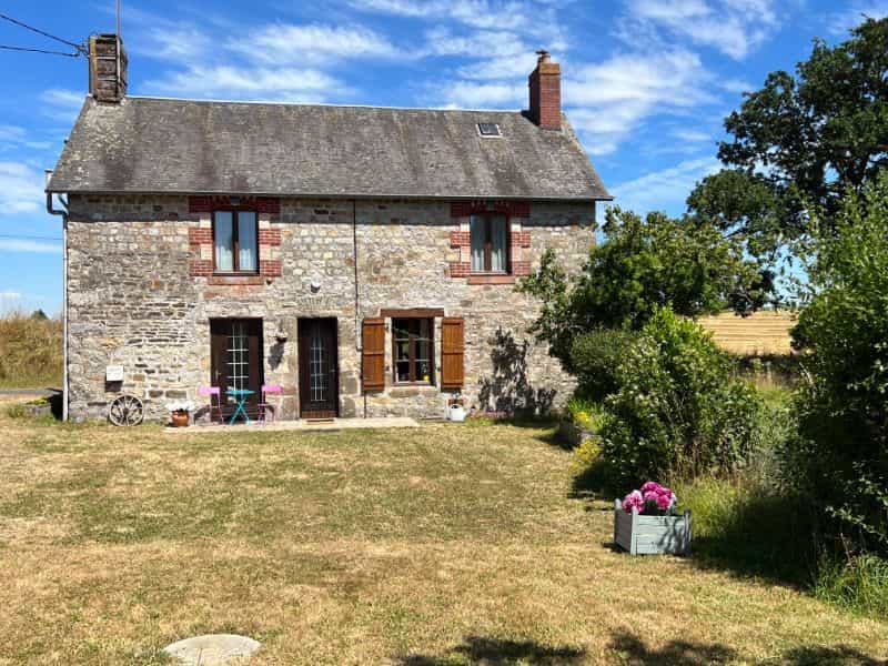 House in Domfront, Normandie 10854269