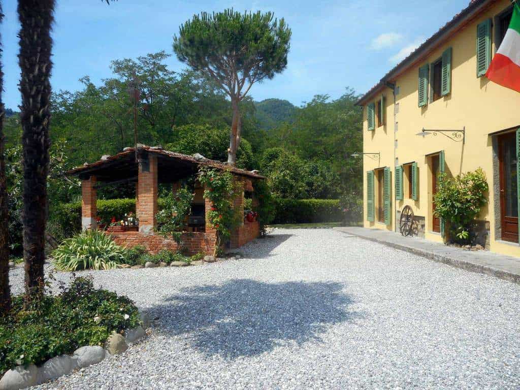 жилой дом в Massa, Toscana 10854276