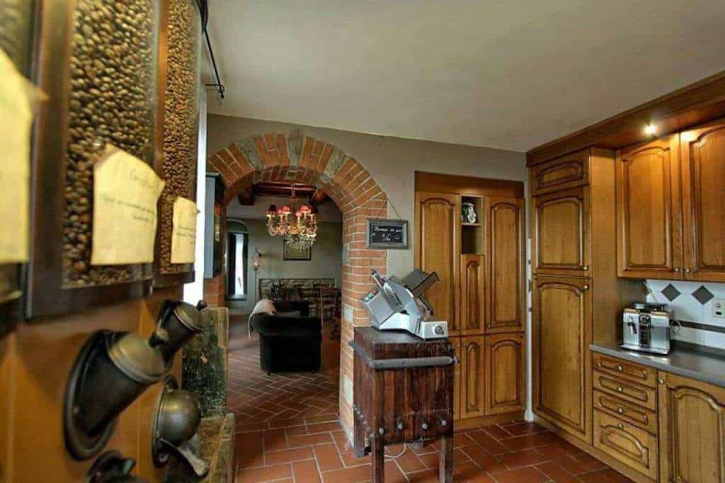 жилой дом в Massa, Toscana 10854276