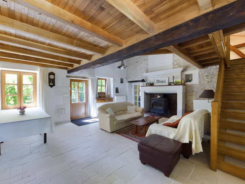 Huis in Grand-Brassac, Nouvelle-Aquitaine 10854307