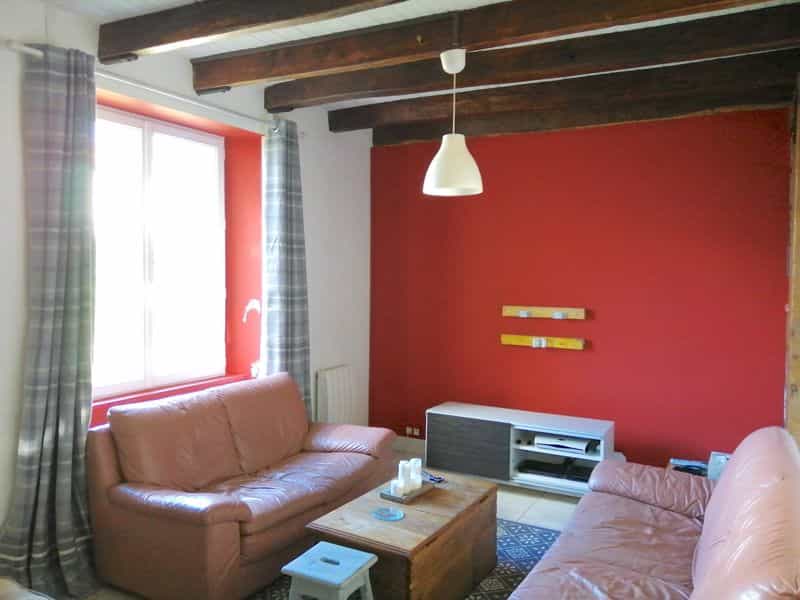 casa no Vernoux-en-Gâtine, Nouvelle-Aquitaine 10854313