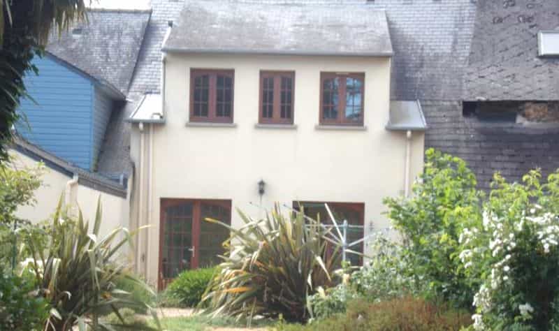 House in Josselin, Brittany 10854347