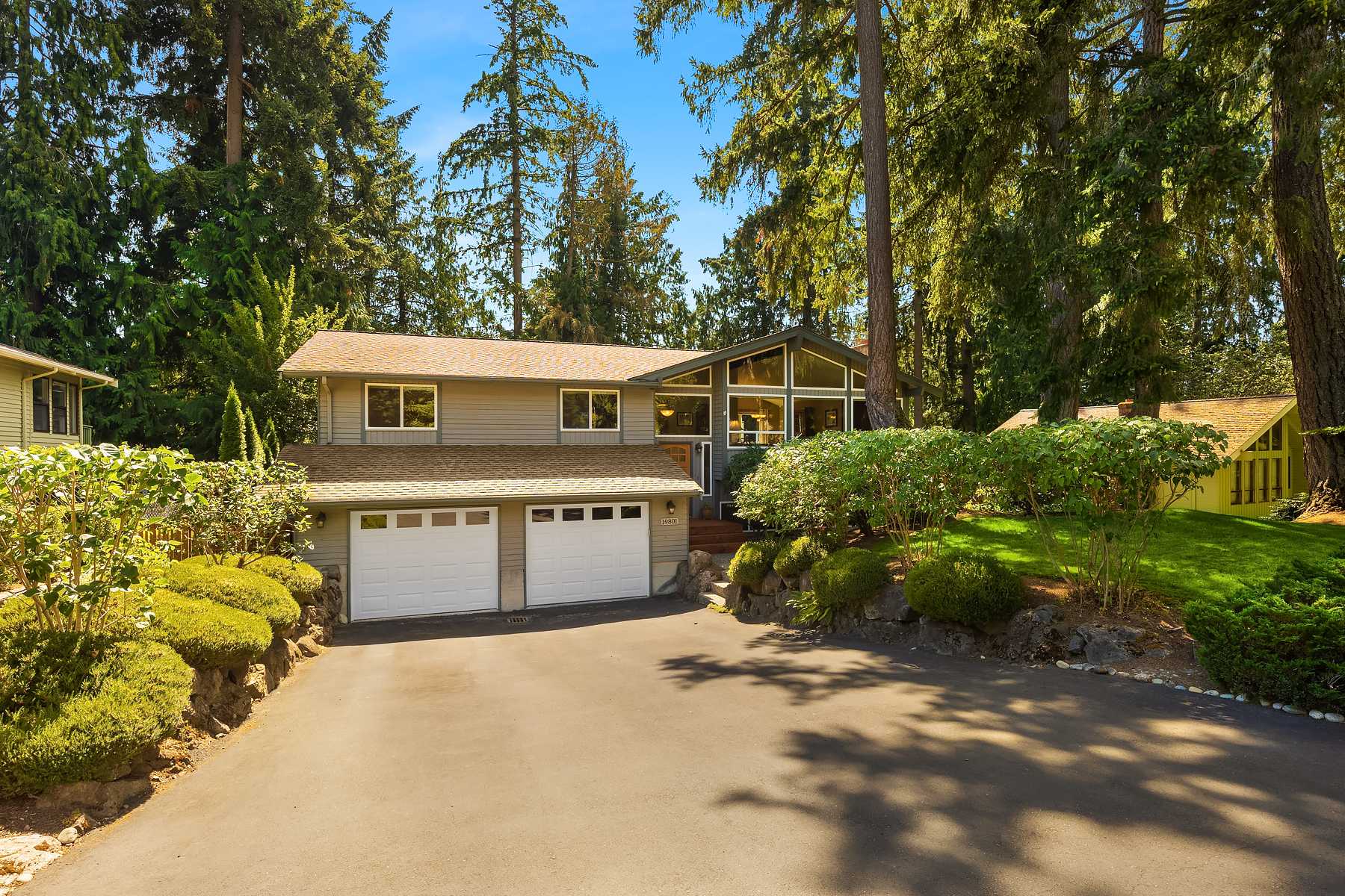 House in Cottage Lake, Washington 10854432