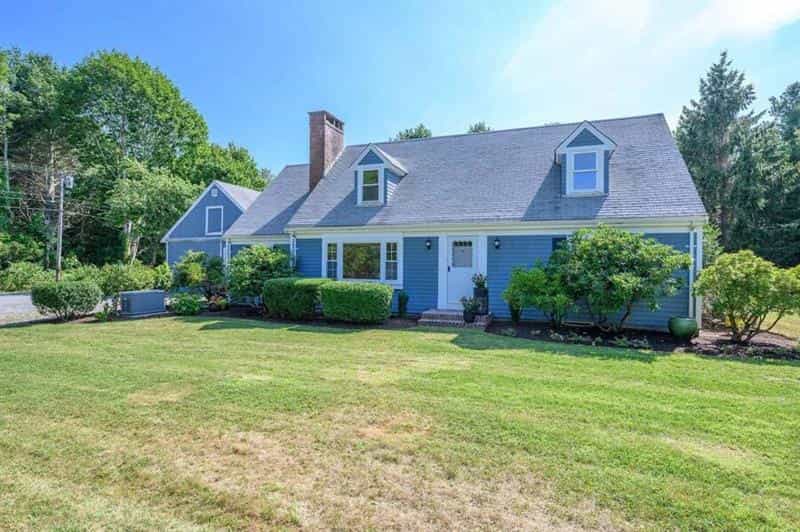 House in Scorton Shores, Massachusetts 10854697