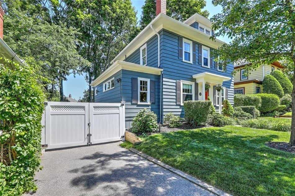 House in Pawtucket, Rhode Island 10855479