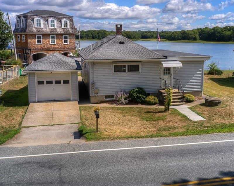 жилой дом в Indian Lake Shores, Rhode Island 10855567