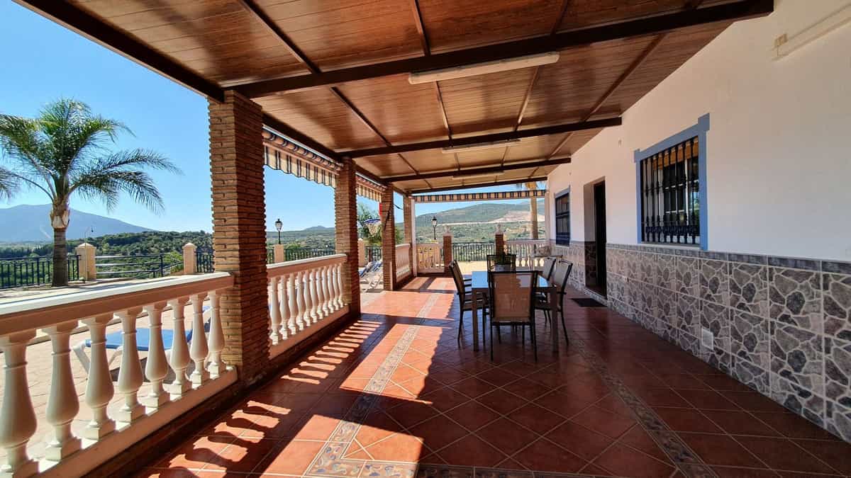 σπίτι σε Coín, Andalusia 10855740