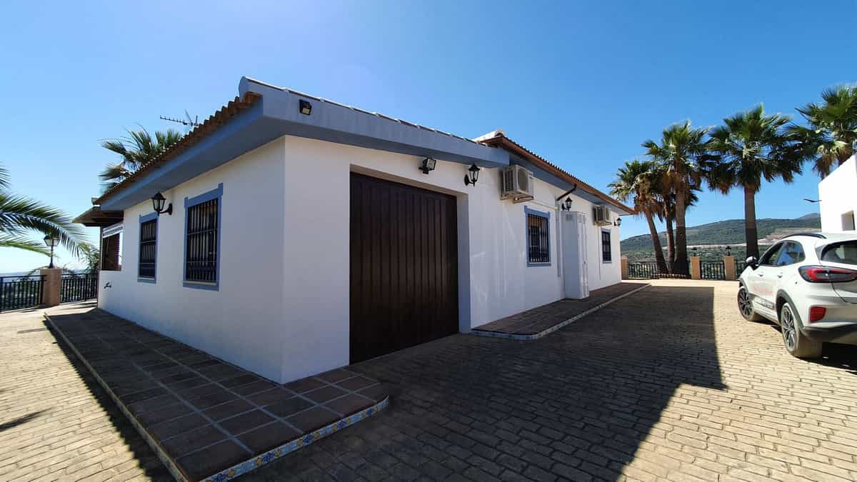 Rumah di Coín, Andalusia 10855740