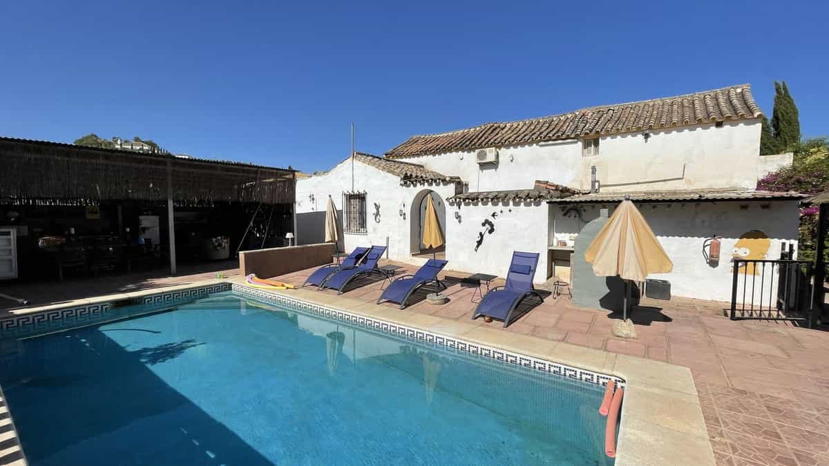 House in Coin, Andalusia 10855807
