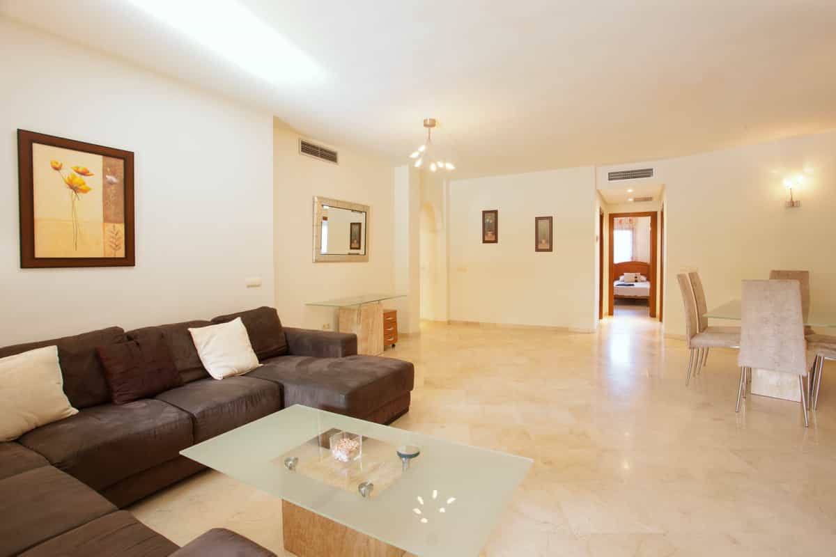 Condominium in , Canary Islands 10856308
