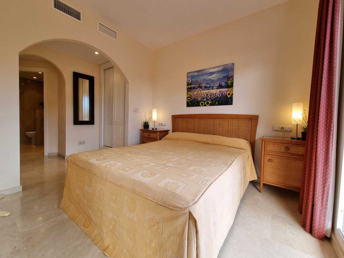 公寓 在 Marbella, Andalucía 10856573