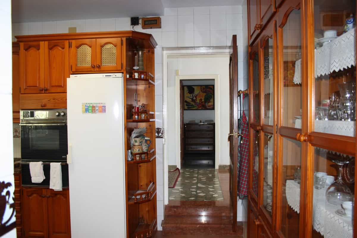 집 에 Benajarafe, Andalucía 10857241