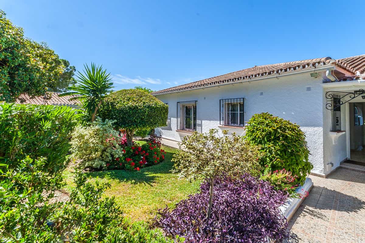 House in Marbella, Andalucía 10857249