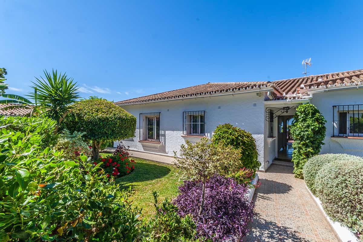 Casa nel Marbella, Andalucía 10857249