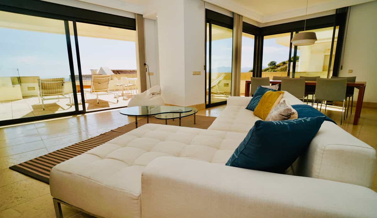 公寓 在 Marbella, Andalucía 10857365