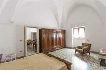 Rumah di Oria, Puglia 10857412