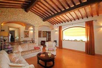 Rumah di Manciano, Tuscany 10857420