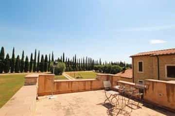 жилой дом в Manciano, Tuscany 10857420