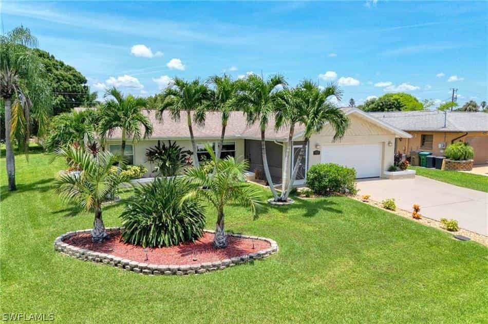 Casa nel Lochmoor Waterway Estates, Florida 10857474