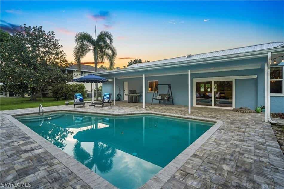 House in Fort Myers, Florida 10857512