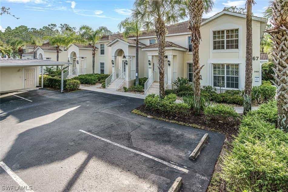 Condominium in Fort Myers, Florida 10857552