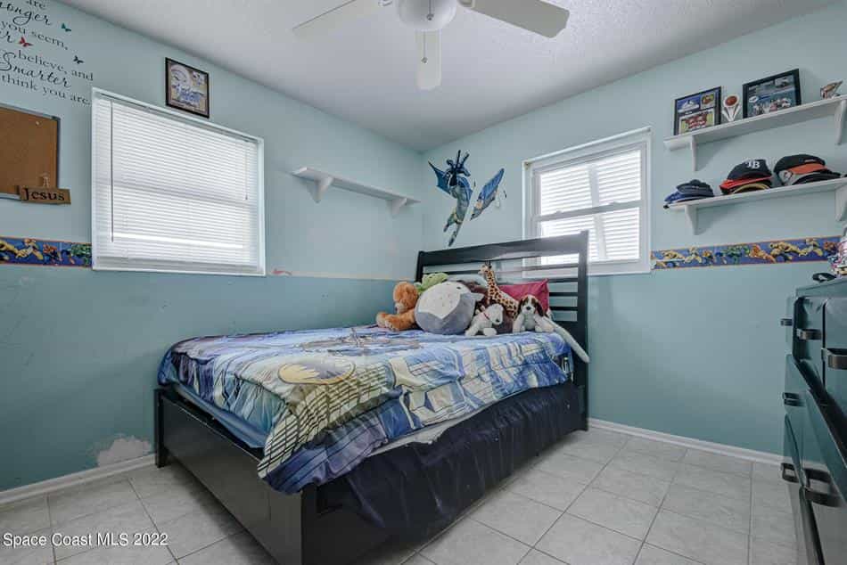 House in Indialantic, Florida 10857599