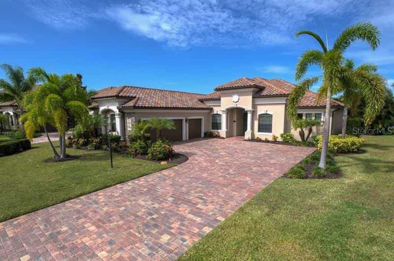 House in Lorraine, Florida 10857622