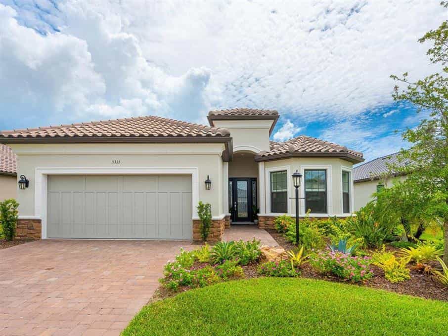 House in Osprey, Florida 10857875