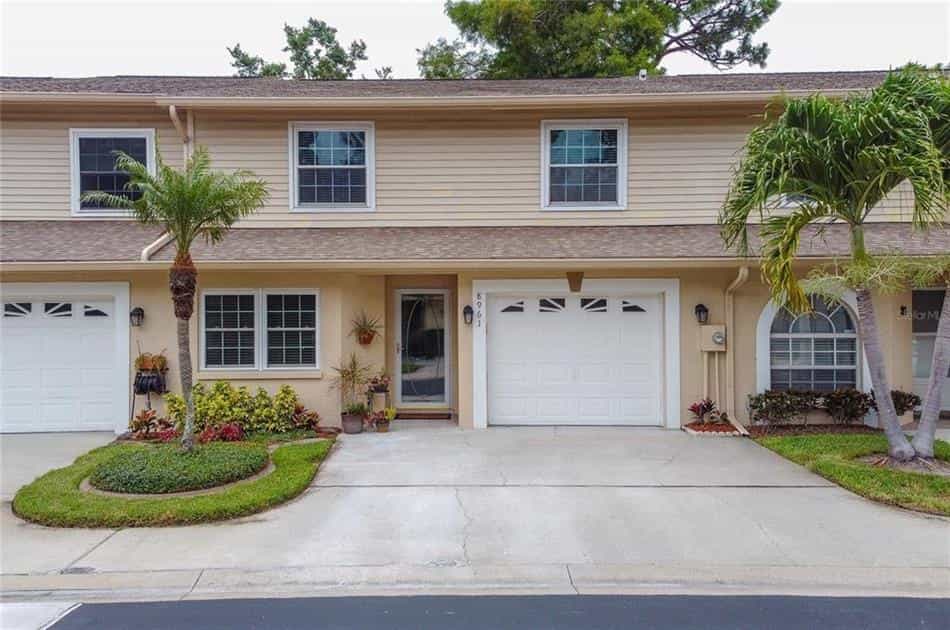 Huis in Bardmoor, Florida 10857946