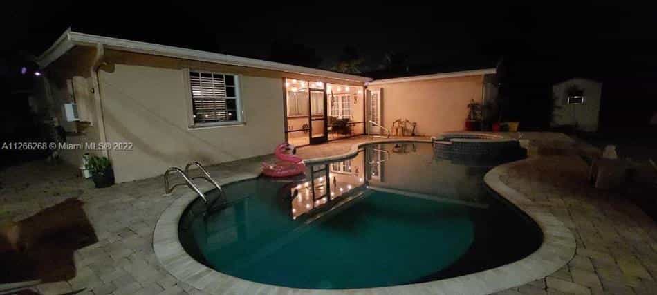 Condomínio no Sunrise, Florida 10858000